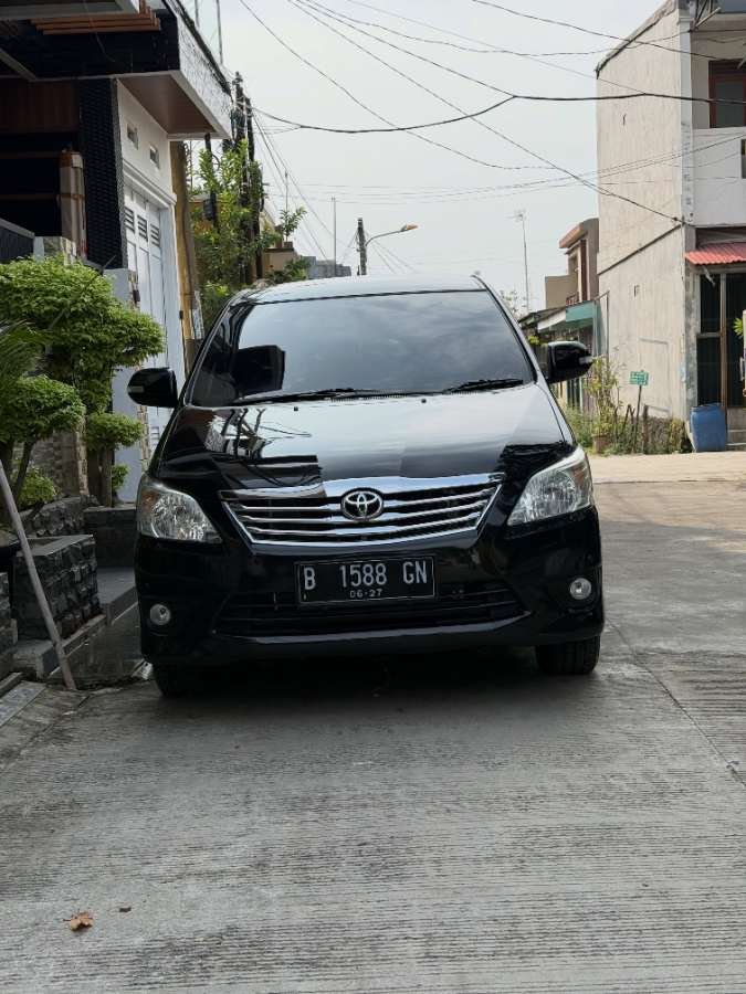 Toyota Avanza V Matic Tahun 2012